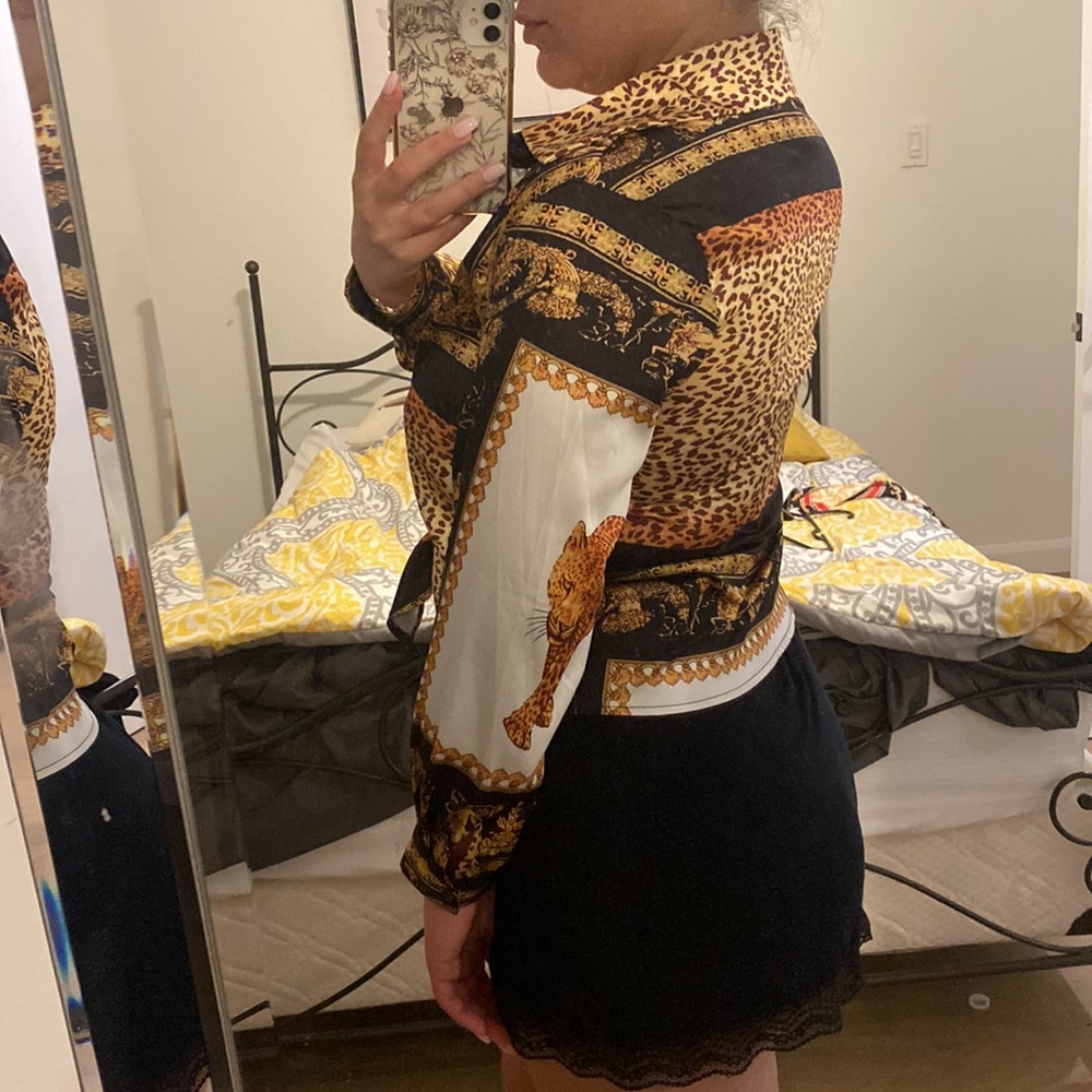 Button Leopard - Picture 2 of 3